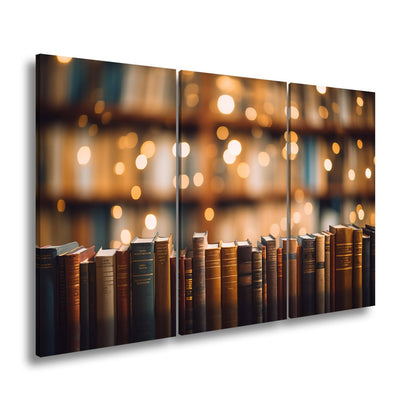 Leinwandbild Alte Bücher – Warm im Zauber der Bibliothekslichter XXL - deyoli