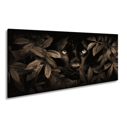 Leinwandbild Augen der Nacht – Pantherblick aus dem grünen Schatten. - deyoli