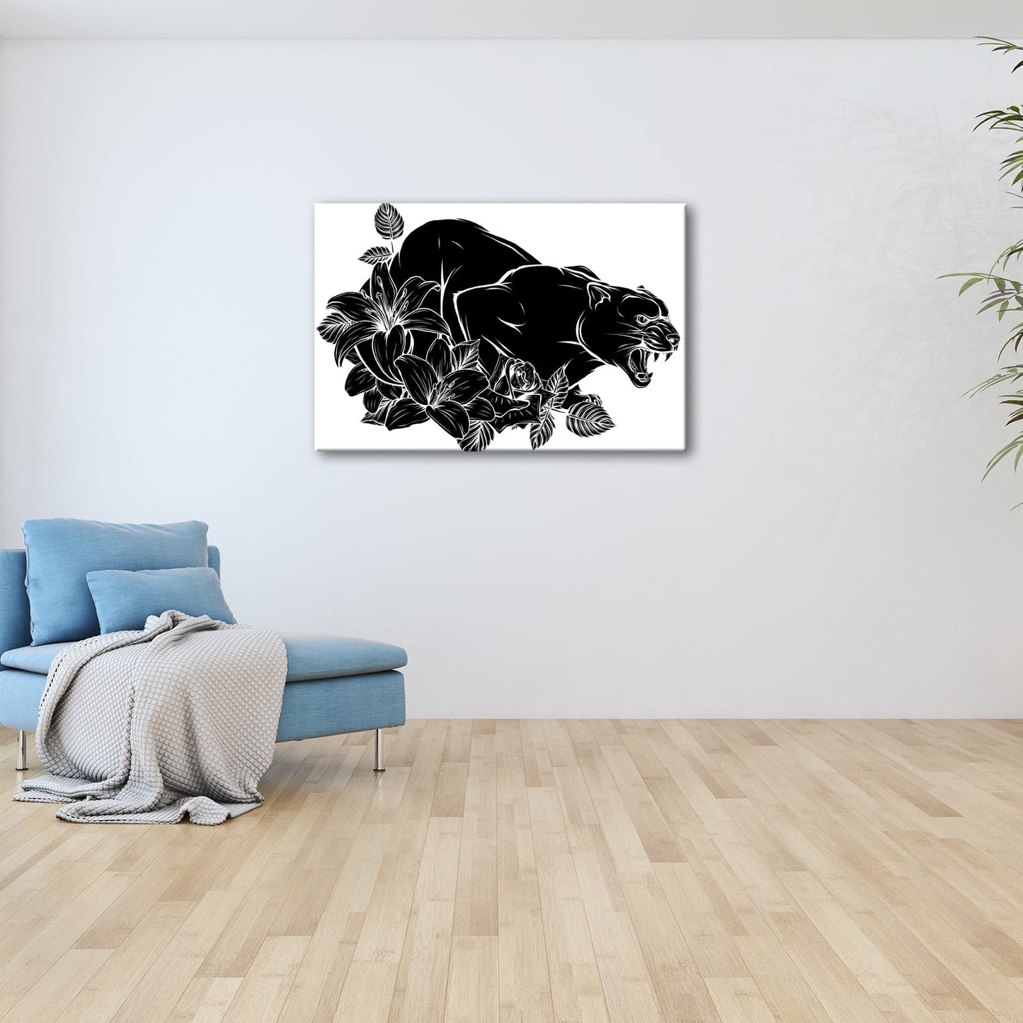 Leinwandbild Bedrohlicher Panther, umhüllt von elegant gezeichneten Blüten - deyoli