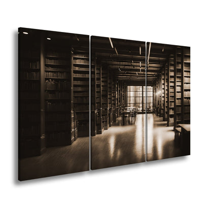 Leinwandbild Bibliothek XXL – Voller Geheimnisse im warmen Licht der Stille - deyoli