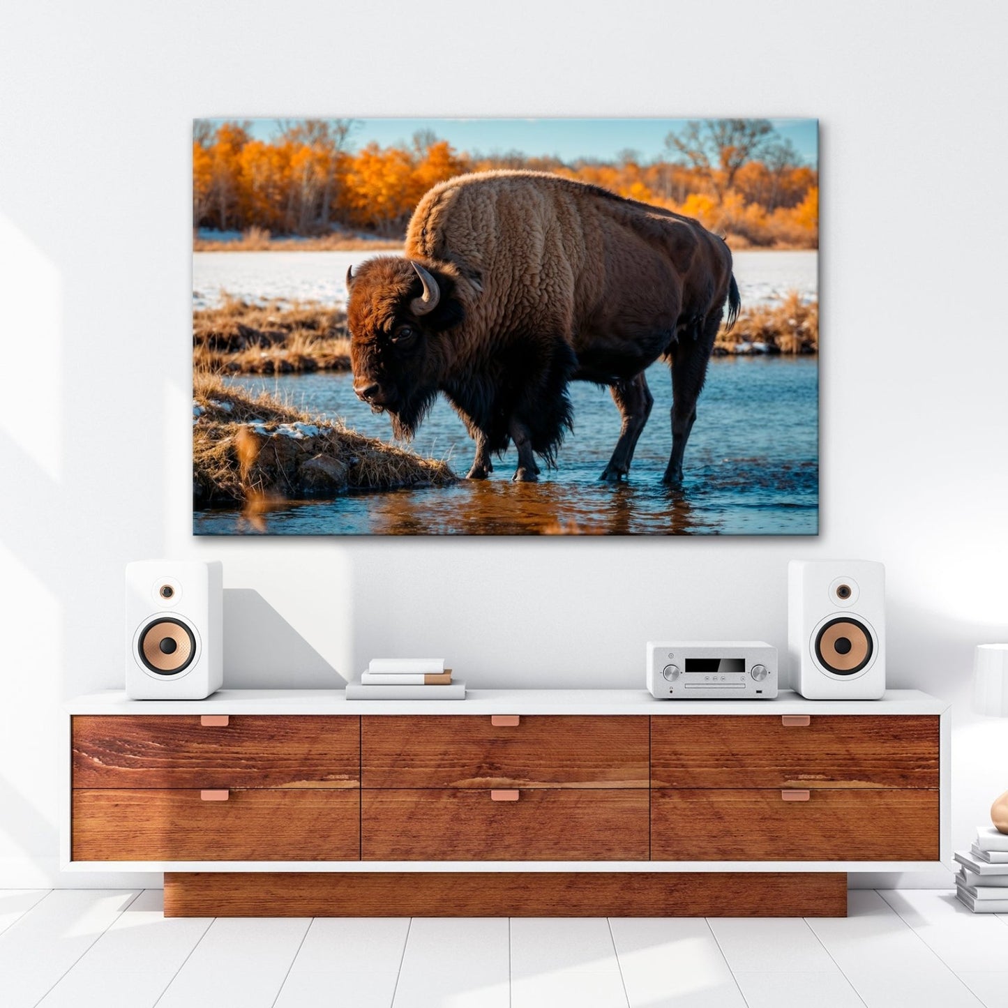 Leinwandbild Bison am Fluss im goldenen Herbstlicht XXL – Wanddeko Wildtiere - deyoli
