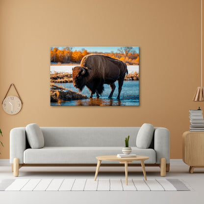 Leinwandbild Bison am Fluss im goldenen Herbstlicht XXL – Wanddeko Wildtiere - deyoli