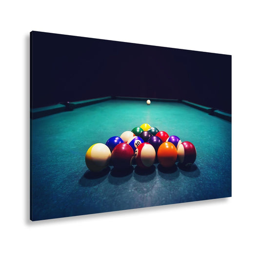 Leinwandbild Buntes Kugeldreieck wartet still auf den ersten Stoß - deyoli