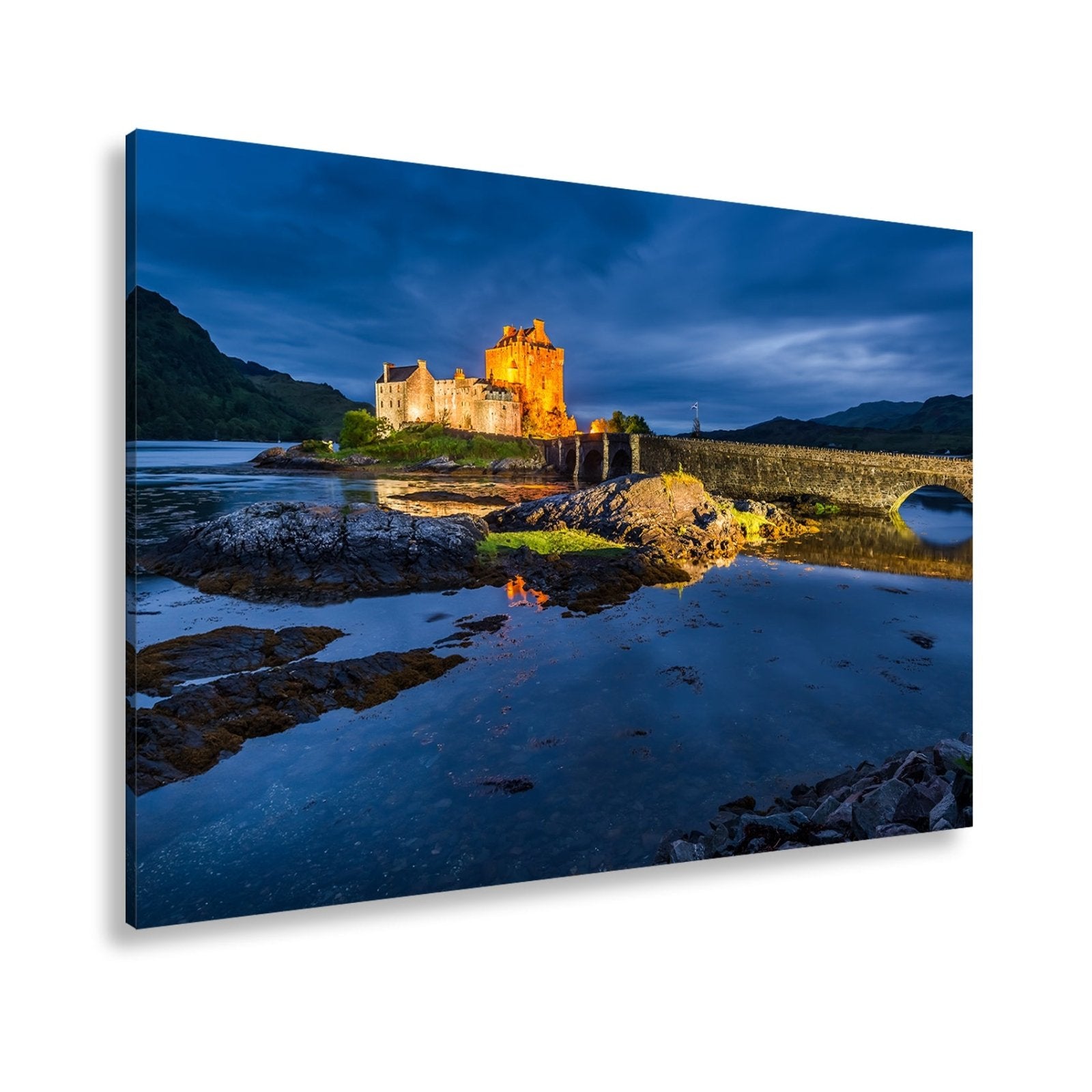 Leinwandbild Burg XXL – Märchenschloss in der Blauen Stunde für Wohnzimmer - deyoli