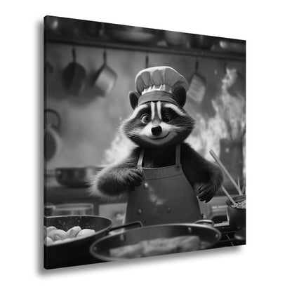 Leinwandbild Chaos in der Küche – Waschbär kocht mit Feuer und Charme. - deyoli