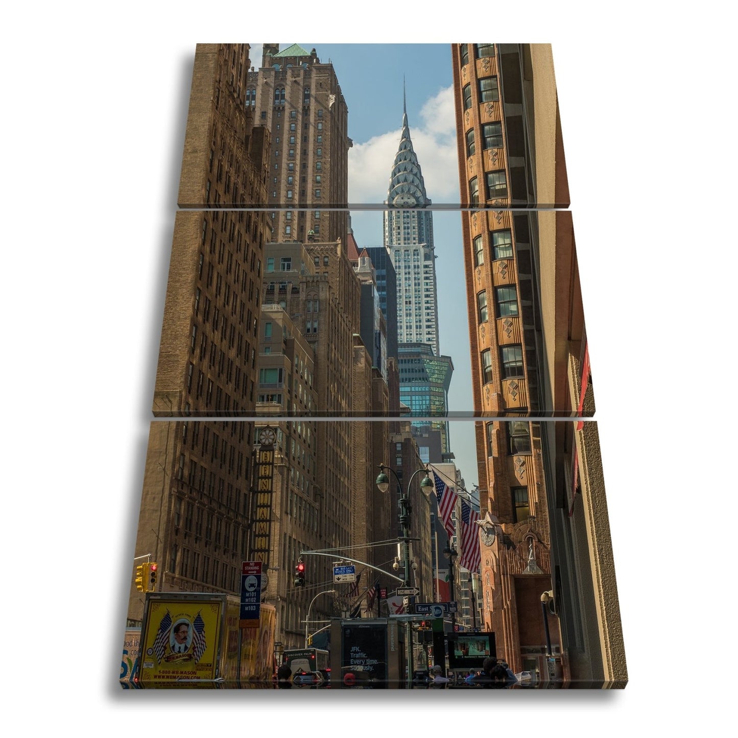 Leinwandbild Chrysler Building glänzt art - déco - elegant zwischen warmen Fassaden - deyoli