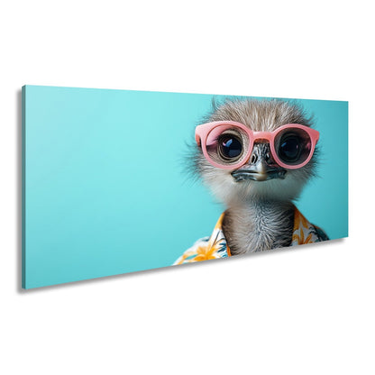 Leinwandbild Cooler Blick – Strauß in Sonnenbrille mit Urlaubsflair. - deyoli