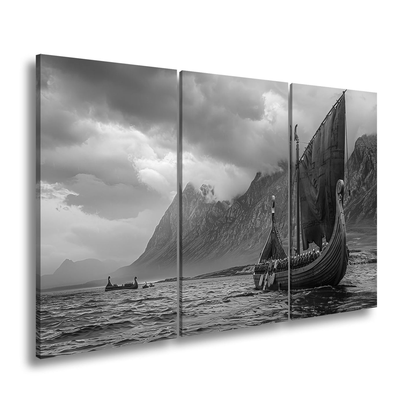 Leinwandbild Drachenboot – Dramatische Kulisse aus Nebel & Bergen XXL - deyoli