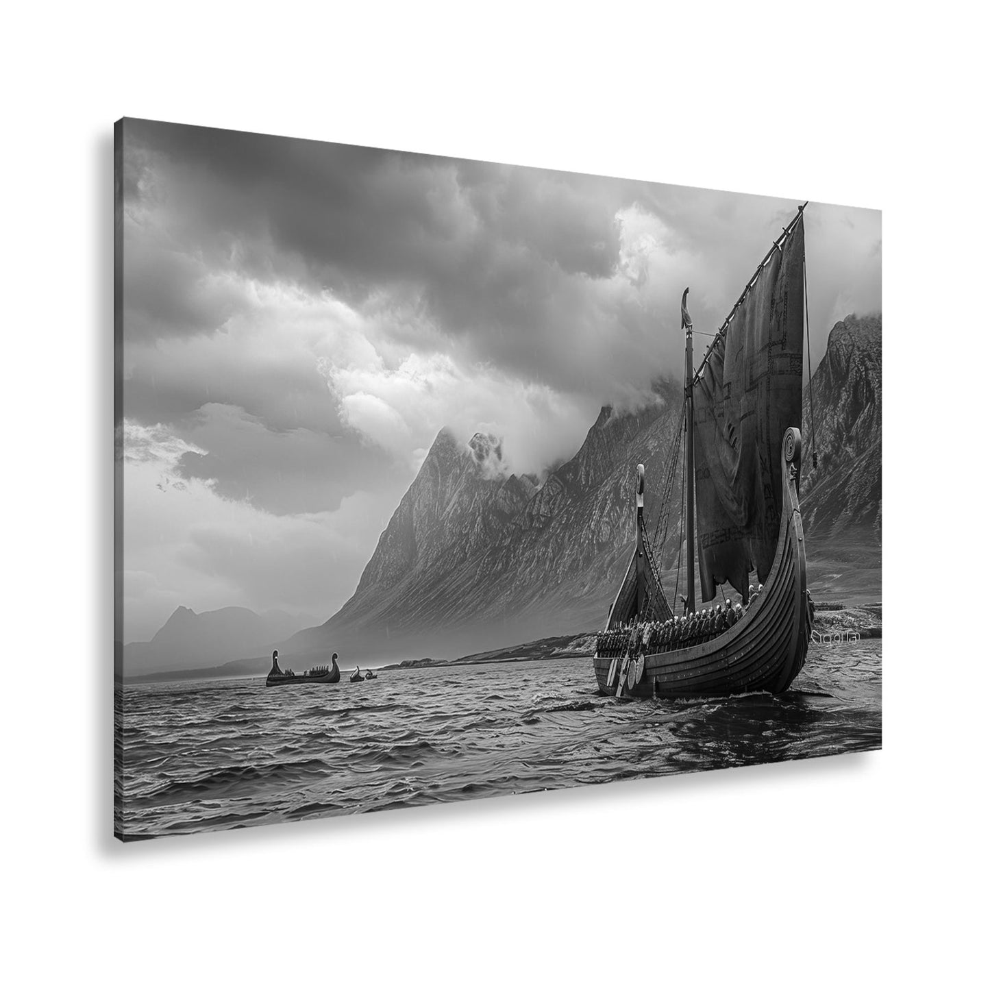 Leinwandbild Drachenboot – Dramatische Kulisse aus Nebel & Bergen XXL - deyoli