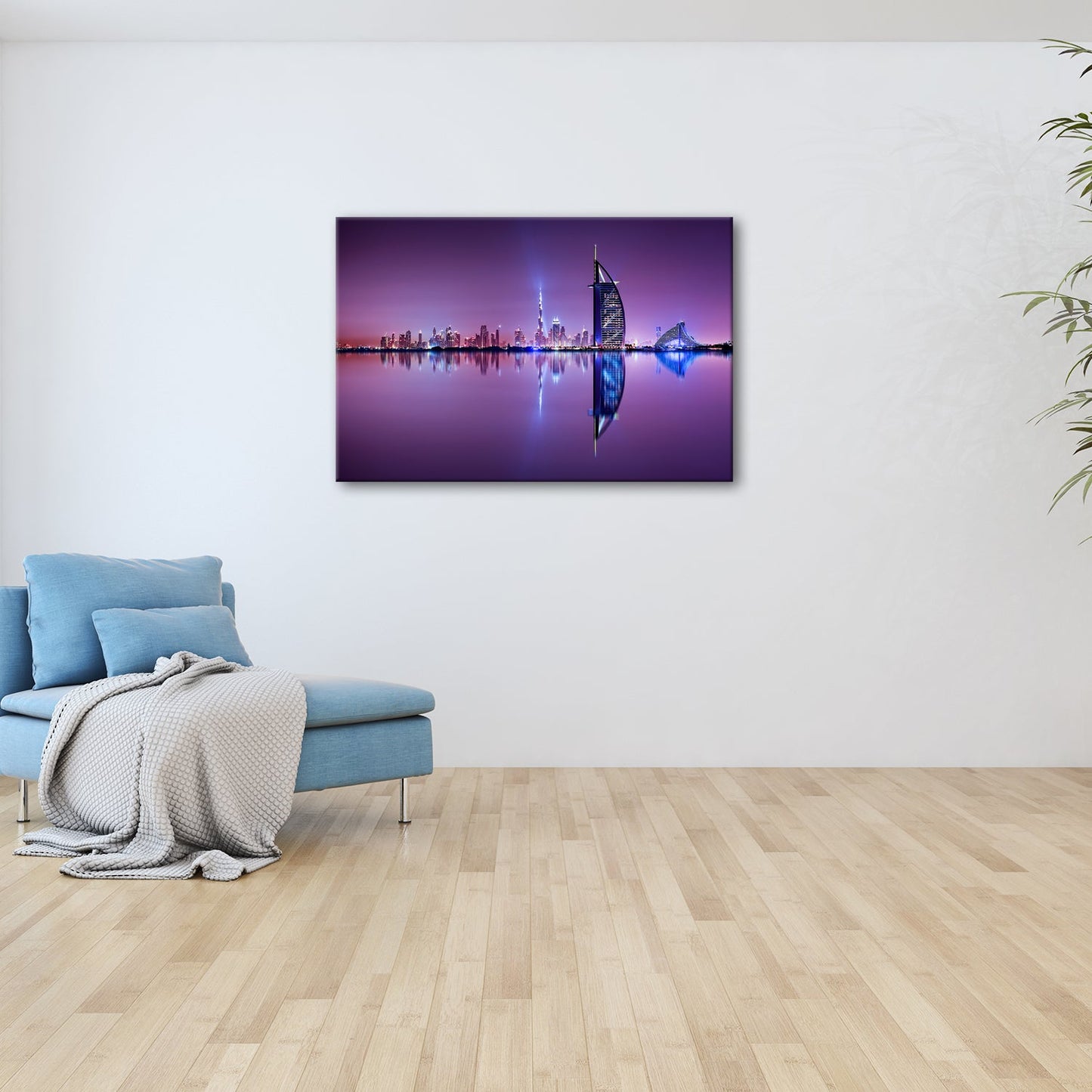 Leinwandbild Dubai XXL – Skyline in lila - glänzender Nacht - deyoli