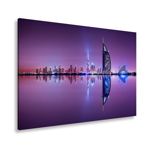 Leinwandbild Dubai XXL – Skyline in lila - glänzender Nacht - deyoli