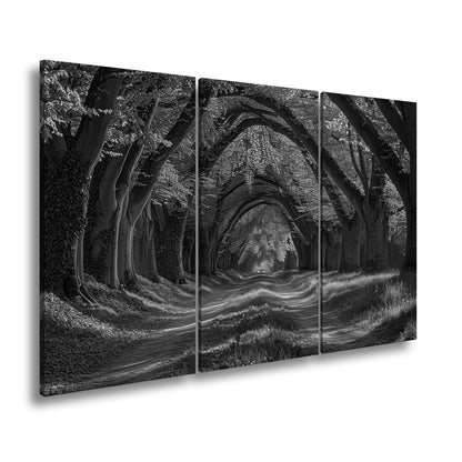 Leinwandbild Ein grüner Tunnel – Natur formt ein lebendiges Gewölbe. - deyoli