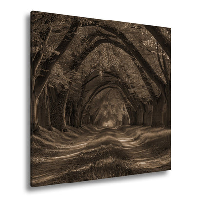 Leinwandbild Ein grüner Tunnel – Natur formt ein lebendiges Gewölbe. - deyoli