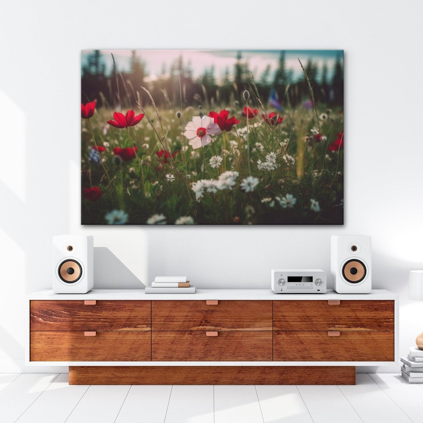 Leinwandbild Einzigartig – eine weiße Blume in rotem Mohnmeer. - deyoli