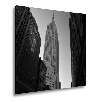 Leinwandbild Empire State XXL – Majestätisch zwischen dunklen Straßenschluchten - deyoli