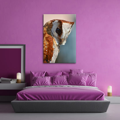 Leinwandbild Eulenblick voller Tiefe – Weisheit in feinem Gefieder. - deyoli