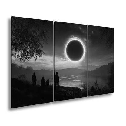 Leinwandbild Flammender Sonnenring – Über stiller Landschaft XXL - deyoli