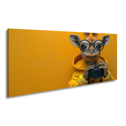 Leinwandbild Giraffe im Fotografenlook – charmant, klug, kamerabereit. - deyoli