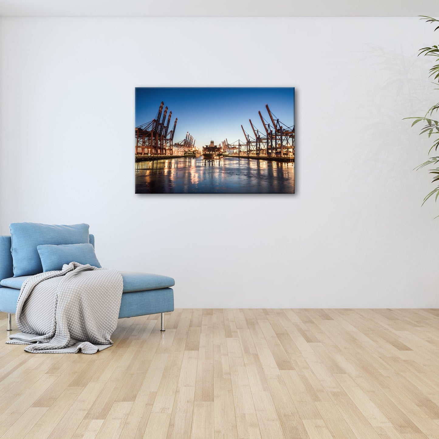 Leinwandbild Glitzernde Hafenlichter zwischen Stahl und Wasser - deyoli