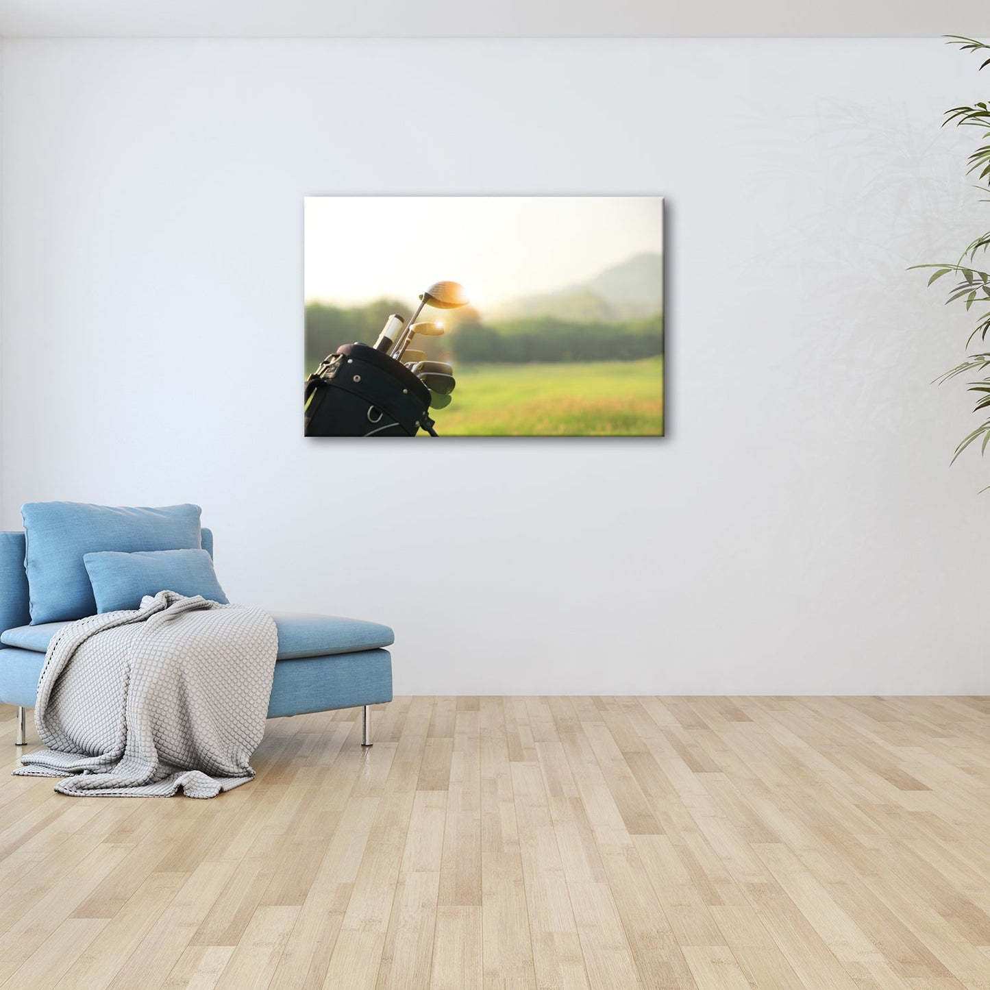 Leinwandbild Golfschläger glänzen im Licht eines stillen Morgens - deyoli