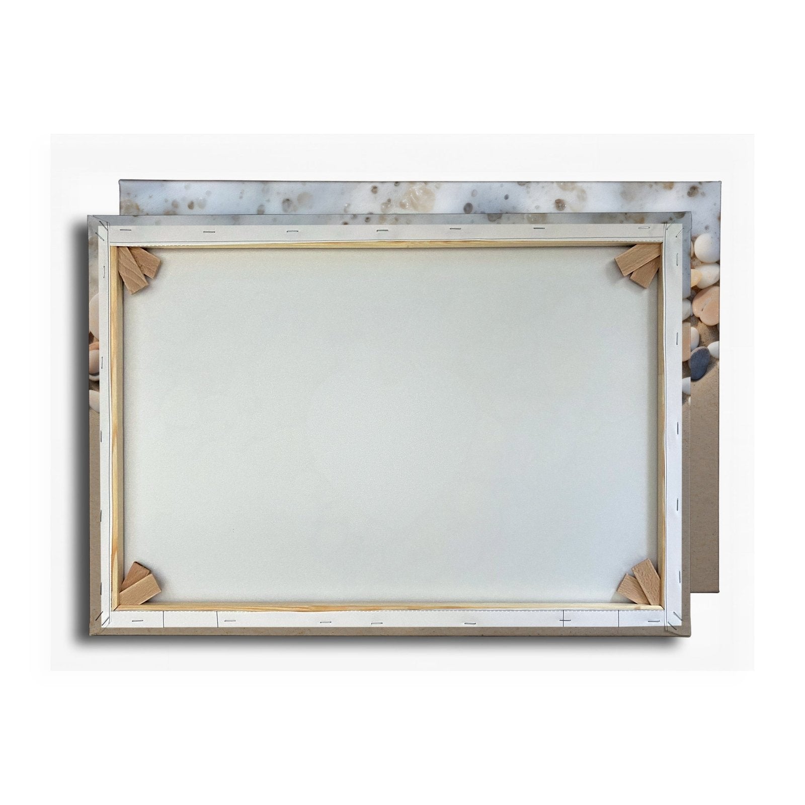 Leinwandbild Herz aus Muscheln – Liebe trifft Meeresrauschen. - deyoli