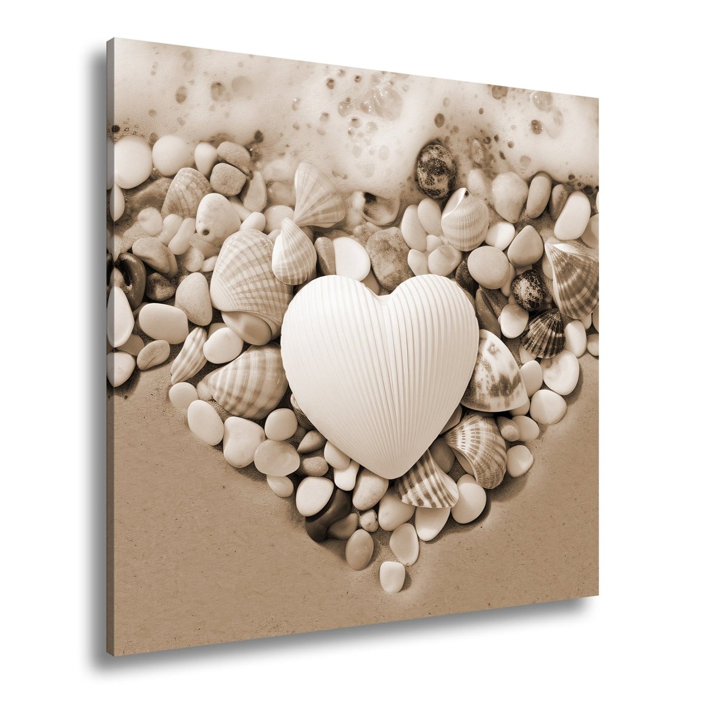 Leinwandbild Herz aus Muscheln – Liebe trifft Meeresrauschen. - deyoli