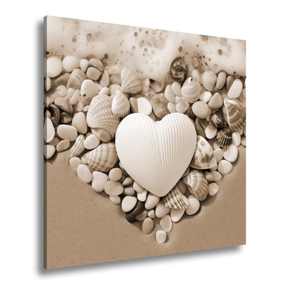 Leinwandbild Herz aus Muscheln – Liebe trifft Meeresrauschen. - deyoli