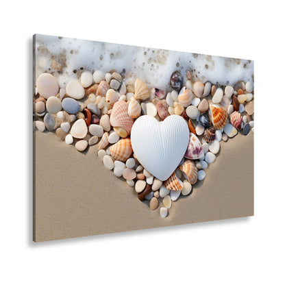 Leinwandbild Herz aus Muscheln – Liebe trifft Meeresrauschen. - deyoli