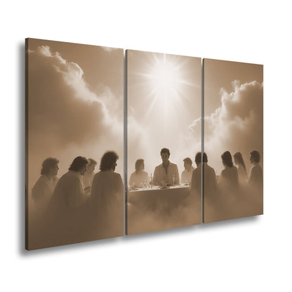 Leinwandbild Himmlisches Mahl unter strahlender Sonne in den Wolken - deyoli
