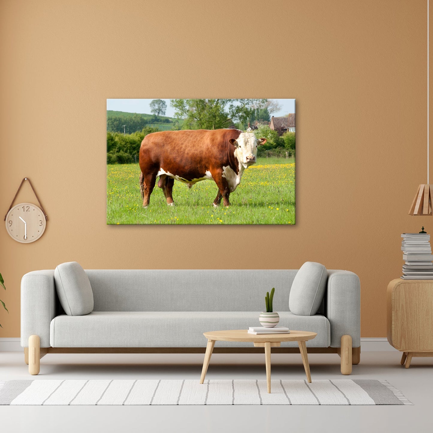 Leinwandbild Kuh XXL – Stolz auf Blumenwiese mit direktem Blick - deyoli