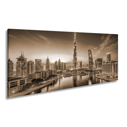 Leinwandbild Lichterglanz in Dubais nächtlicher Skyline – XXL - deyoli