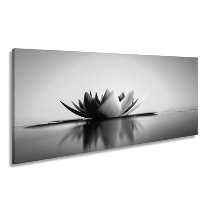 Leinwandbild Lotus im Morgenglühen – still, edel, vollkommen im Licht. - deyoli