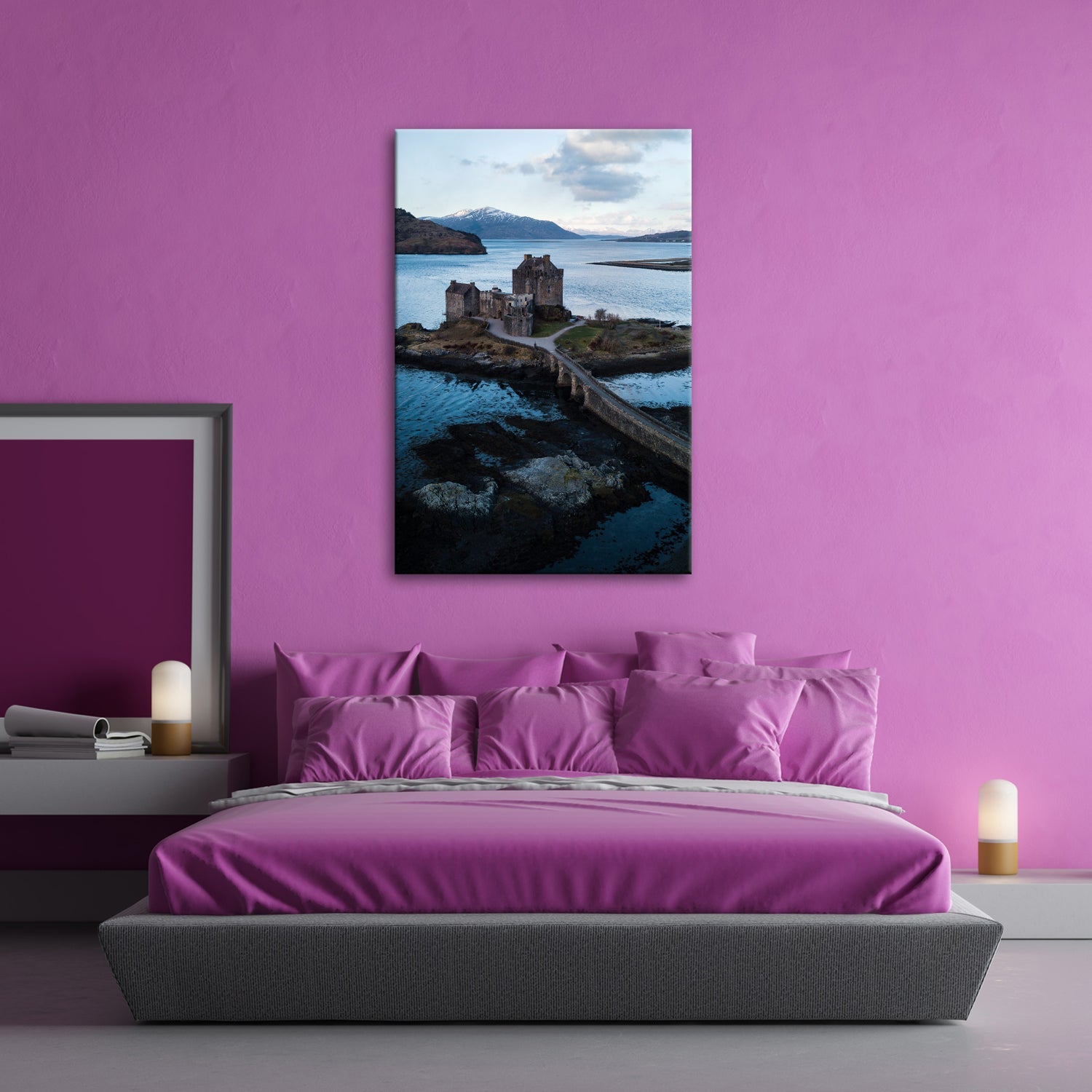 Leinwandbild Mächtige Festung am Fjord – Stille Landschaft XXL - deyoli
