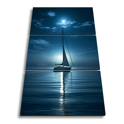 Leinwandbild Mondlichtflüstern – ein Segelboot in stiller Nacht. - deyoli