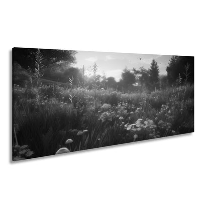 Leinwandbild Morgentanz der Wildblumen im goldenen Licht. - deyoli