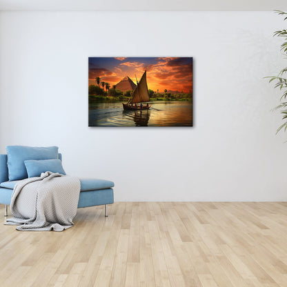 Leinwandbild Pyramidenblick – ein Boot gleitet durchs goldene Licht - deyoli
