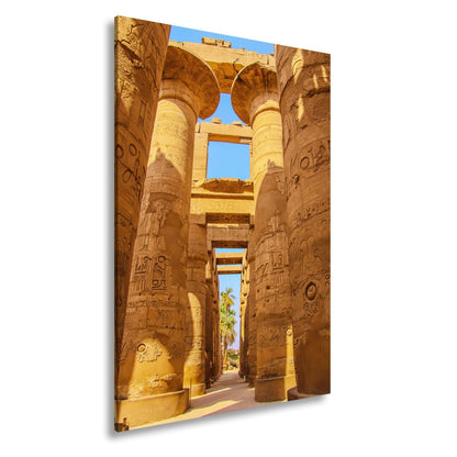 Leinwandbild Säulen flüstern Geschichten im Sonnenlicht Ägyptens. - deyoli