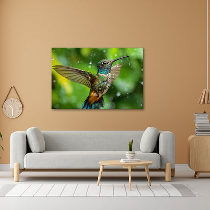 Leinwandbild Schillernd im Regen – ein Kolibri tanzt mit Tropfen. - deyoli