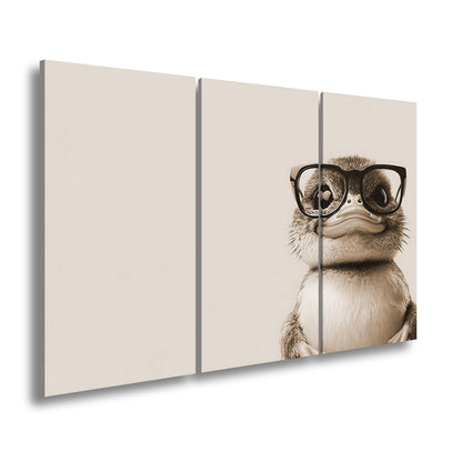 Leinwandbild Schlaue Flauschigkeit – Küken mit Brille und Charme. - deyoli