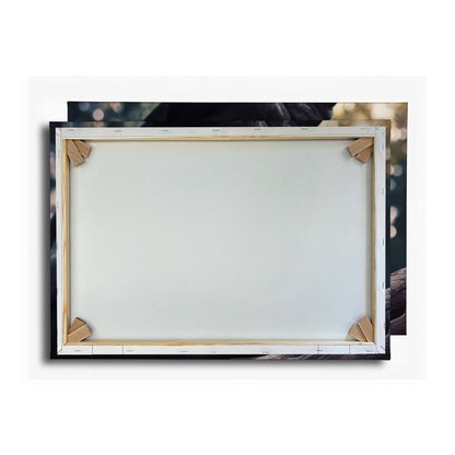 Leinwandbild Schwarze Pantherkraft, gebündelte Eleganz im Schatten. - deyoli