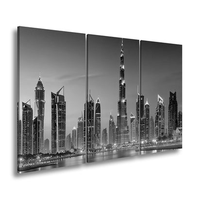 Leinwandbild Skyline XXL – Leuchtend erstrahlt im magischen Dämmerlicht - deyoli