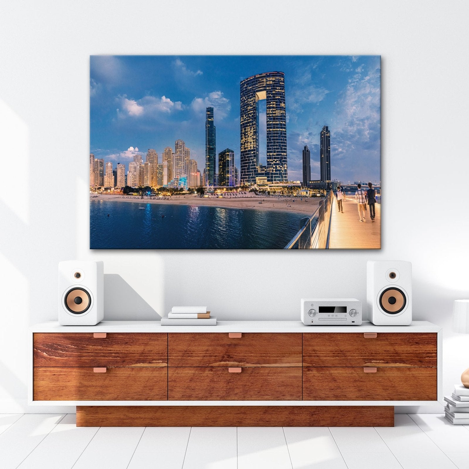 Leinwandbild Skyline XXL – Moderne Hochhäuser am Meer bei Sonnenuntergang - deyoli