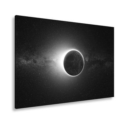 Leinwandbild Sonnenkorona umhüllt einen Planeten im stillen Weltraum - deyoli