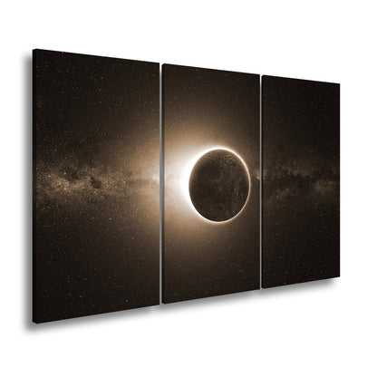 Leinwandbild Sonnenkorona umhüllt einen Planeten im stillen Weltraum - deyoli