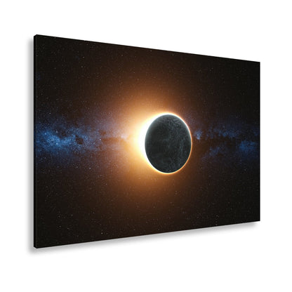 Leinwandbild Sonnenkorona umhüllt einen Planeten im stillen Weltraum - deyoli