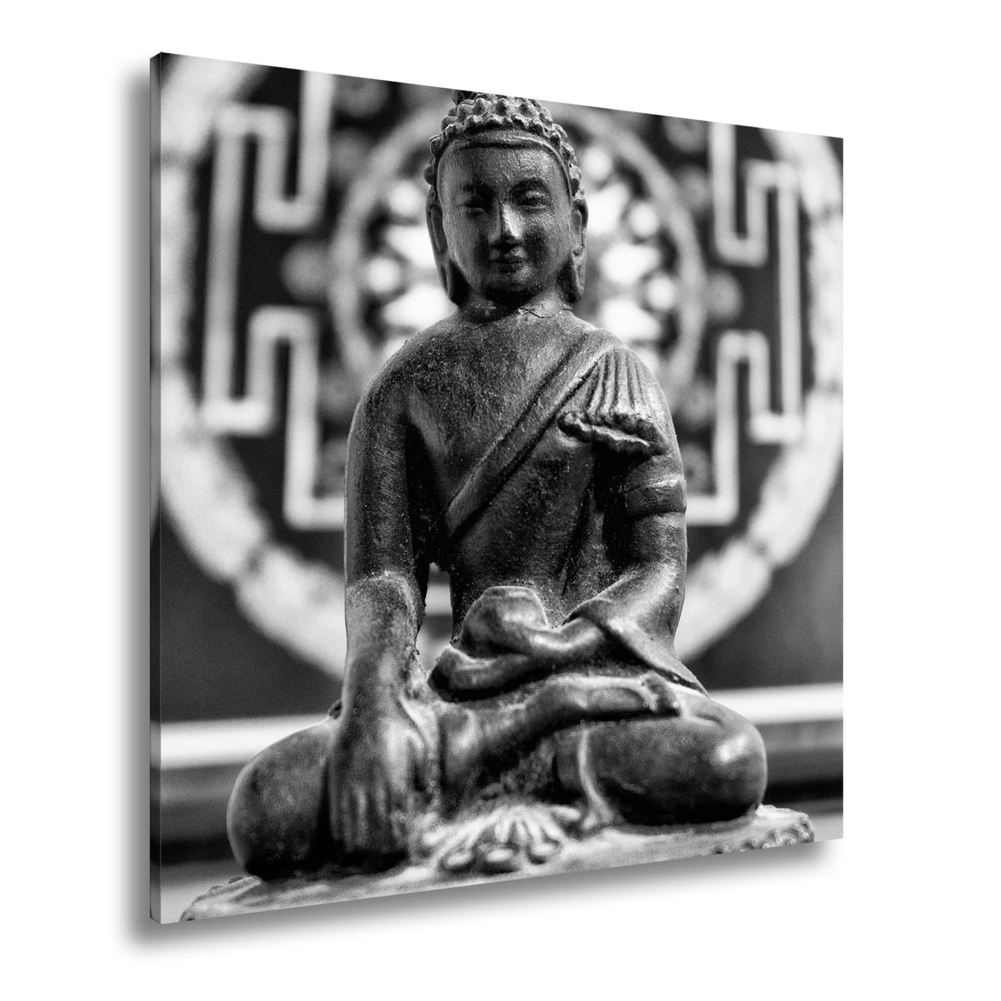Leinwandbild Stille Erleuchtung – Buddha ruht im ewigen Gleichgewicht - deyoli
