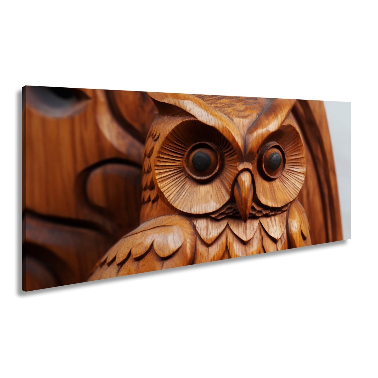 Leinwandbild Weisheit aus Holz – die Eule blickt mit ruhiger Tiefe. - deyoli