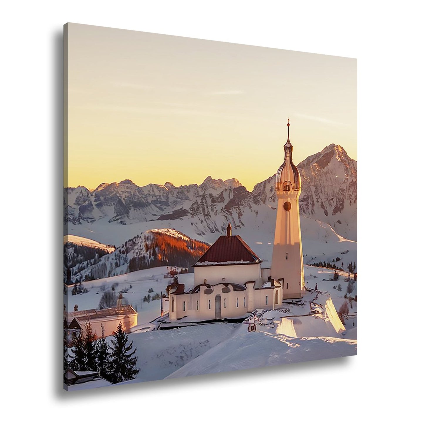 Leinwandbild Winterkirche im Alpenglühen – Stille trifft Erhabenheit. - deyoli