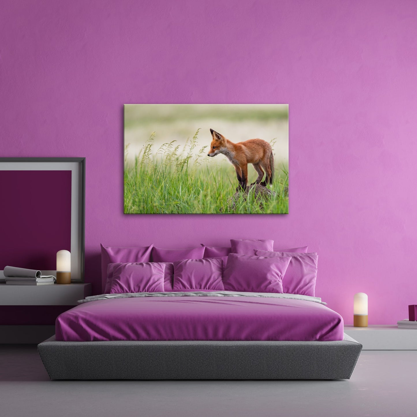 Leinwandbild XXL Fuchs – Jung, neugierig, bereit – ein Fuchs entdeckt die Welt. - deyoli