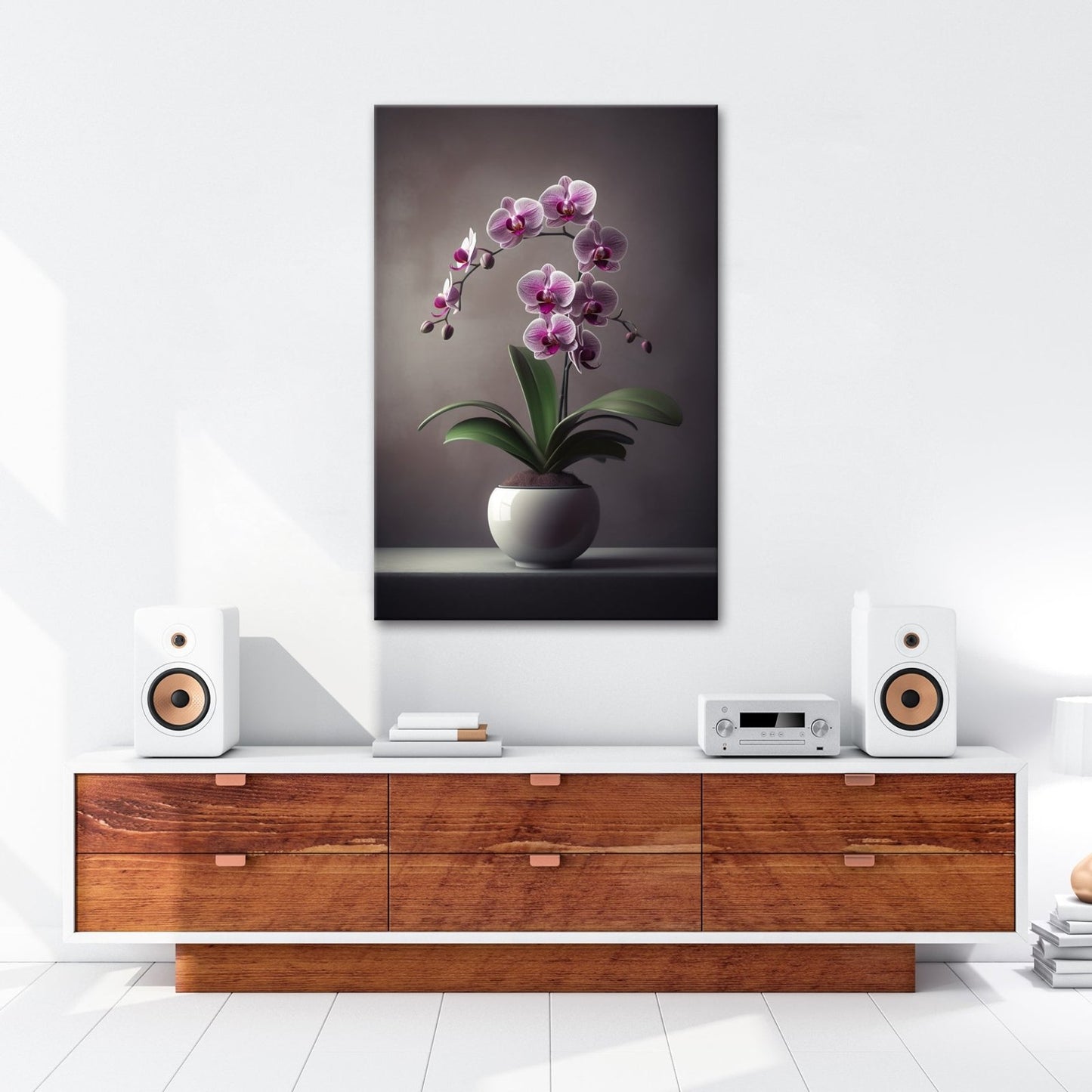 Leinwandbild Zarte Orchidee erblüht elegant im sanften Studiolicht - deyoli